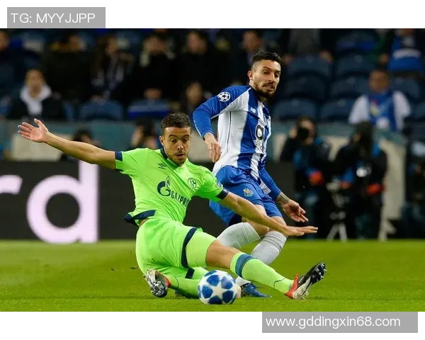 欧冠激战波尔图小胜曼联点球大战成比赛转折点分析