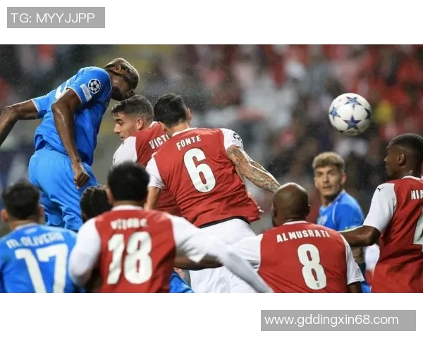 那不勒斯狂胜AC米兰五球乌龙球引发全场争议与热议