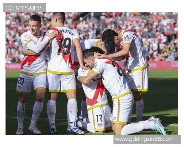 巴萨友谊赛大胜热刺五球狂潮乌龙球成全场焦点引发热议