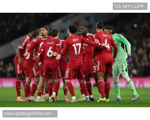 欧联杯精彩对决阿森纳与尤文图斯战平补时进球引发全场狂欢