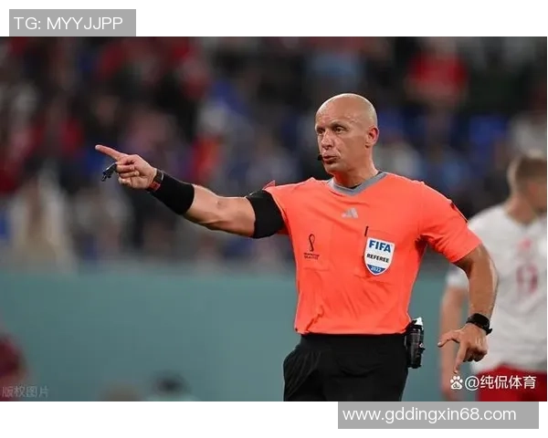 利物浦逆转莱比锡帽子戏法引发争议判罚全场沸腾